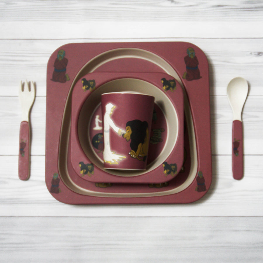 Daniel & the Lion’s Den Tableware Set